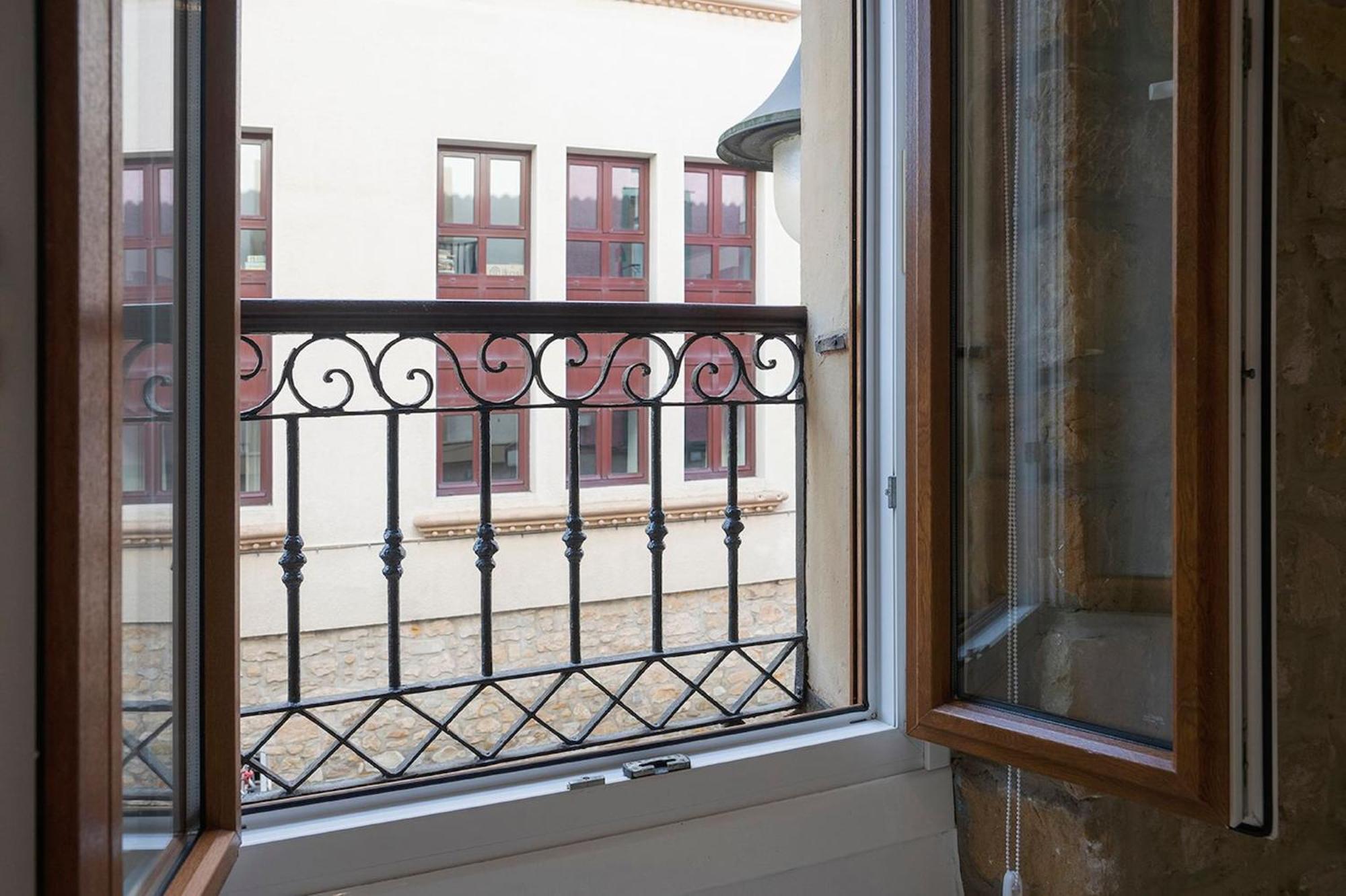 Earra - Goxo - Centro, 450M Playa Apartment Zarautz Bagian luar foto